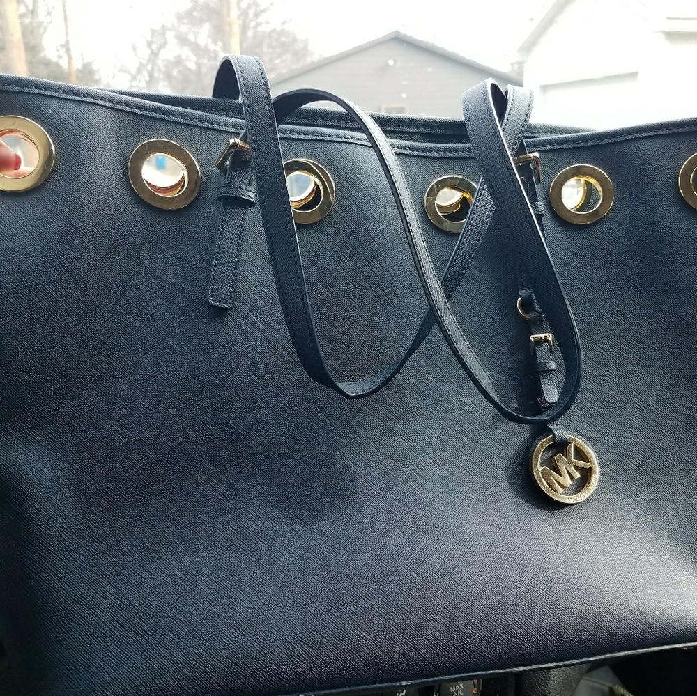 Perfect condition Michael Kors purse